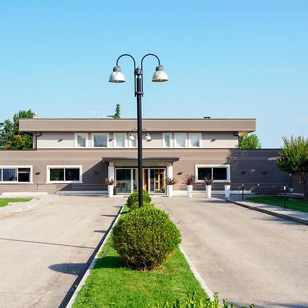 Hotel Altamira Orsogna Екстер'єр фото